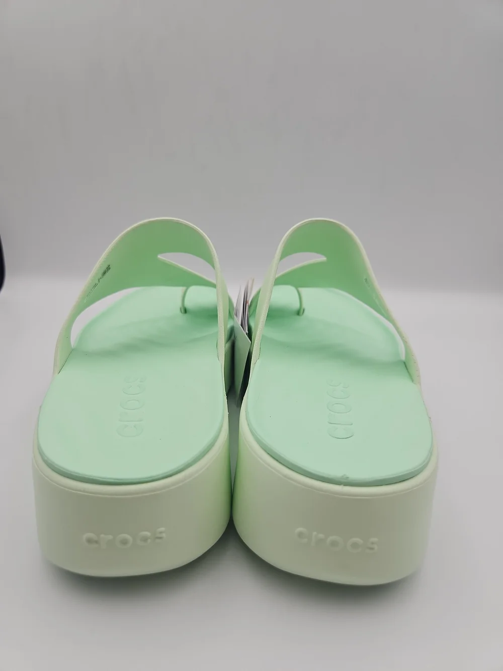 CROCS comfortable platform